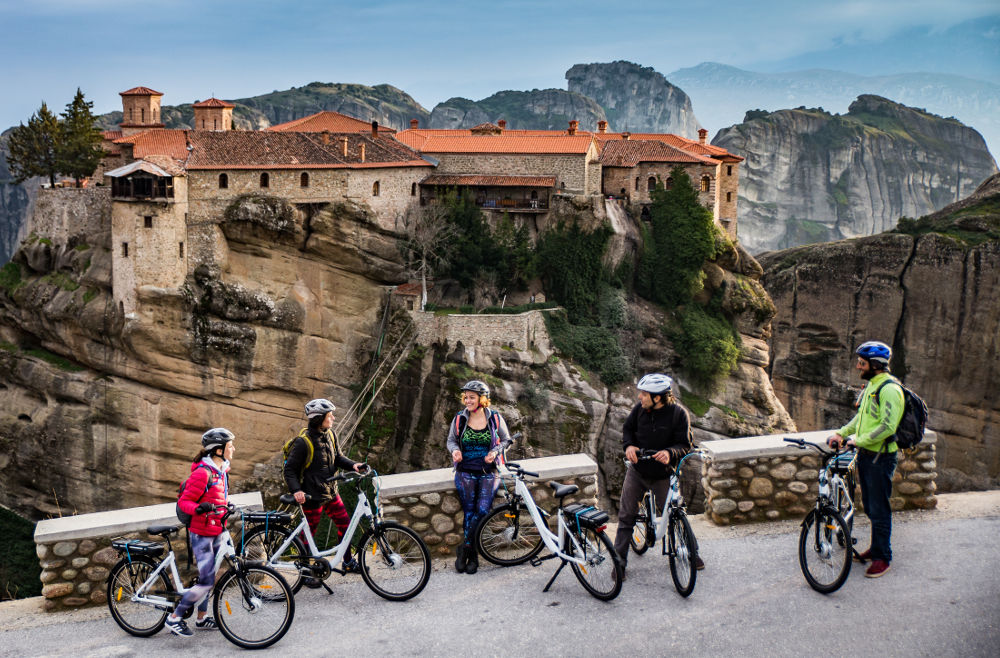 Morning monastery e-bike tour